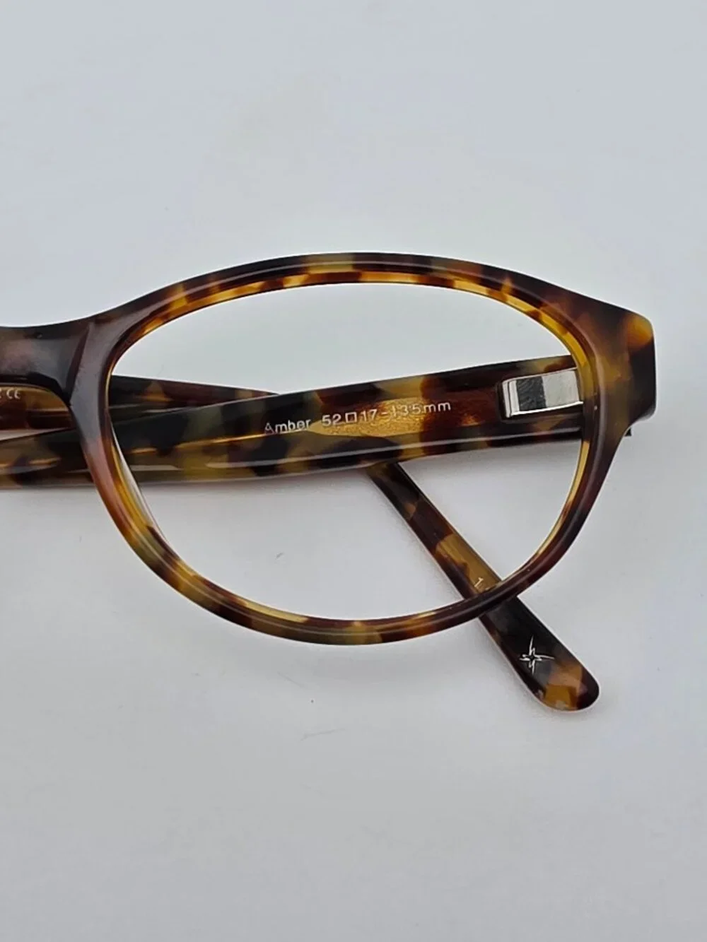 Nicole Miller Collection At First Sight Amber Tortoise Eyeglasses Frame w/ Case